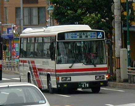 日野低床