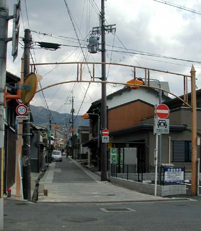 沿線