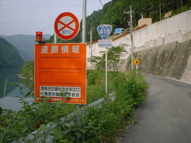000527_f.jpg