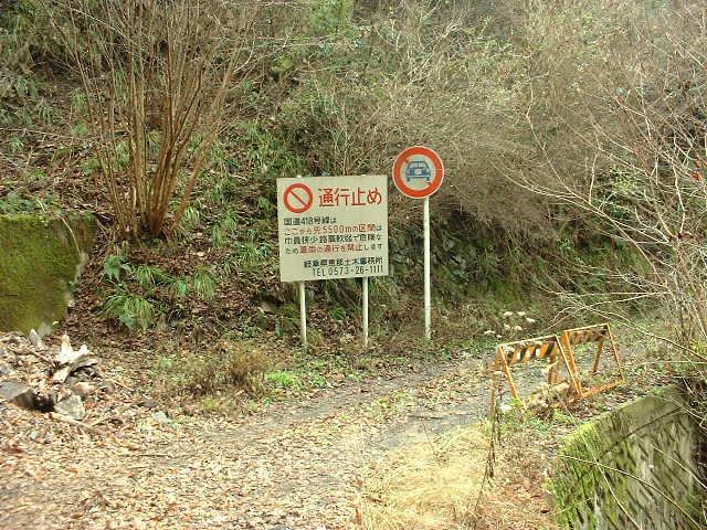 001216_f.jpg