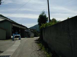 huku36921s.jpg